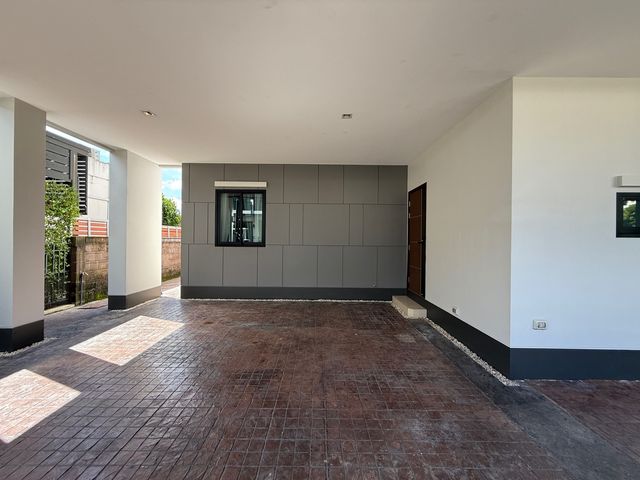 place photo 57