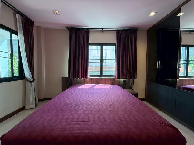 place photo 43