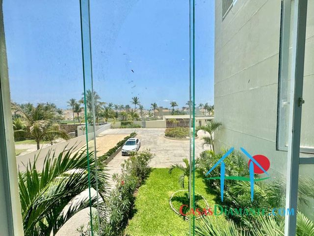 place photo 49