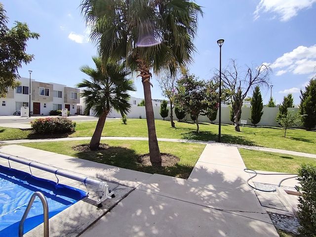 place photo 38