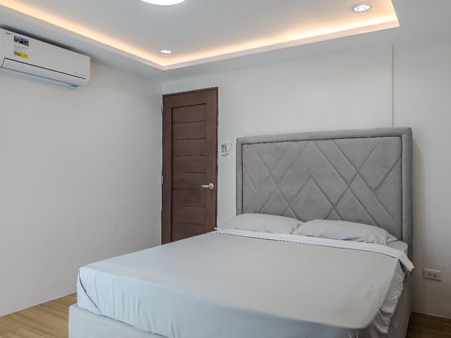 place photo 82