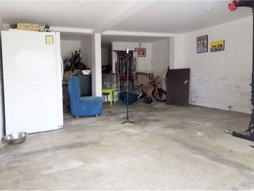 place photo 34