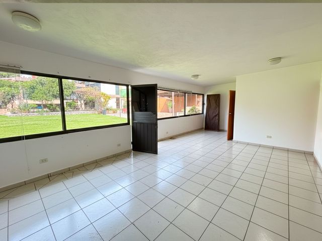 place photo 71