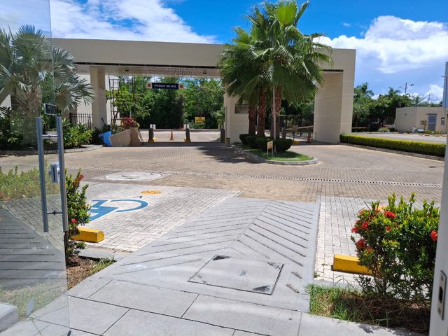 place photo 34