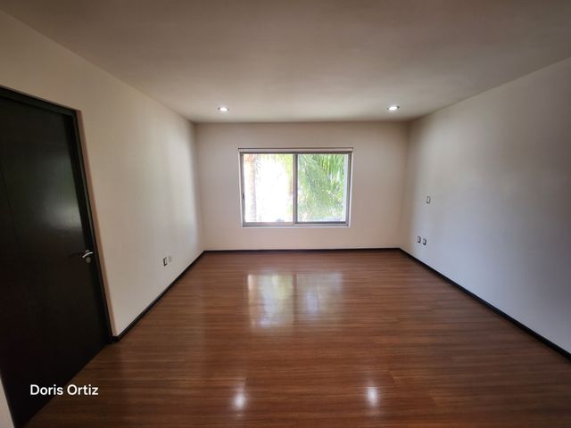 place photo 68