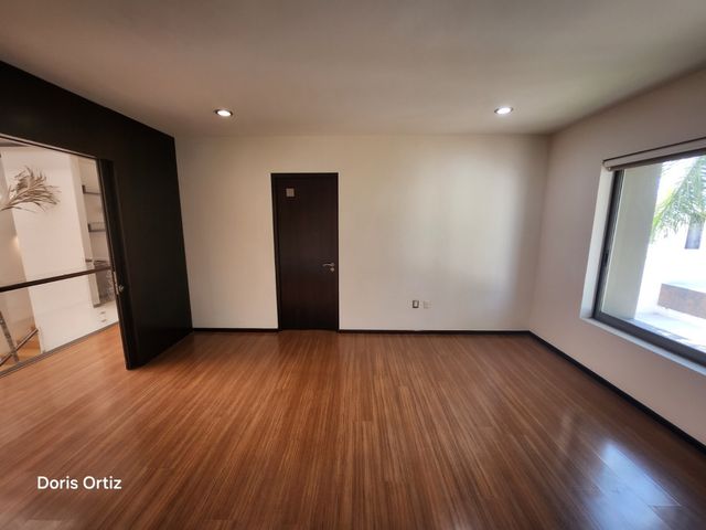 place photo 71