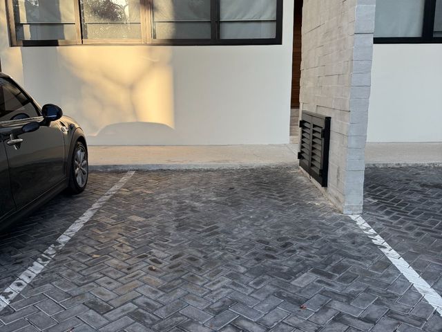 place photo 81