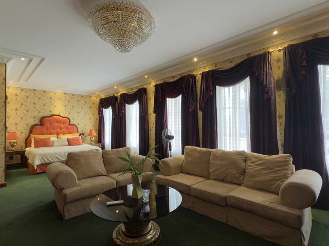 place photo 23