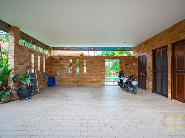 place photo 41