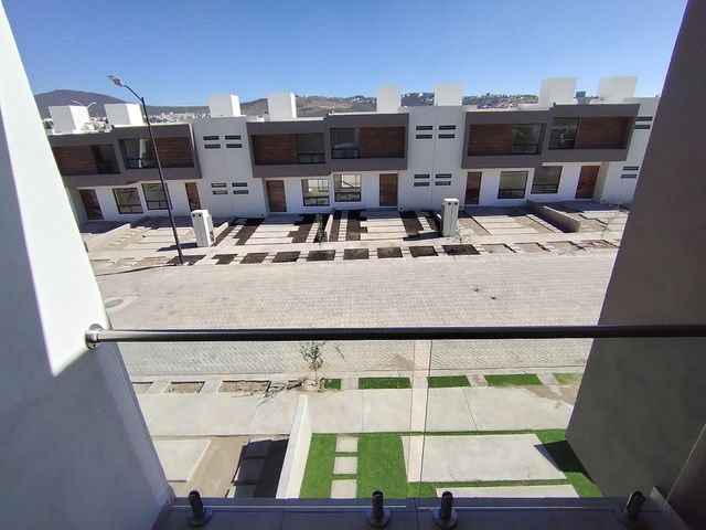 place photo 40