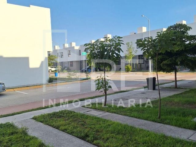 place photo 19