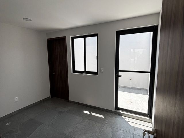 place photo 87