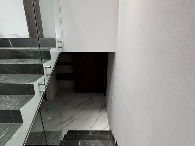 place photo 99