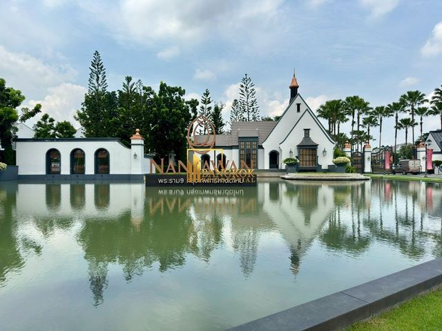 place photo 60