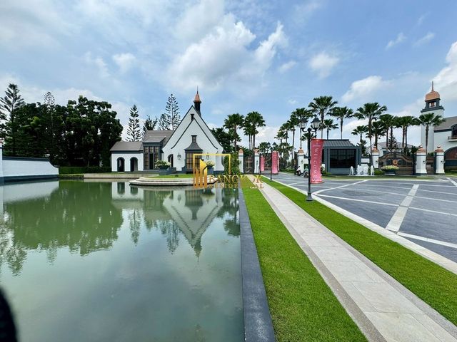 place photo 61