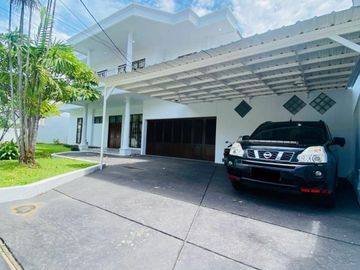 Jakarta Selatan - AC, Balkon, Dapur lengkap