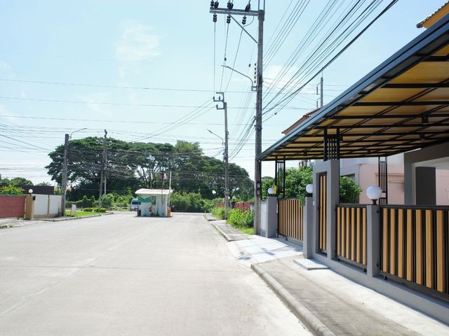 place photo 23