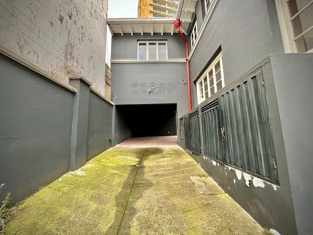 place photo 18