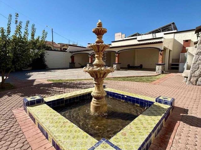 place photo 23