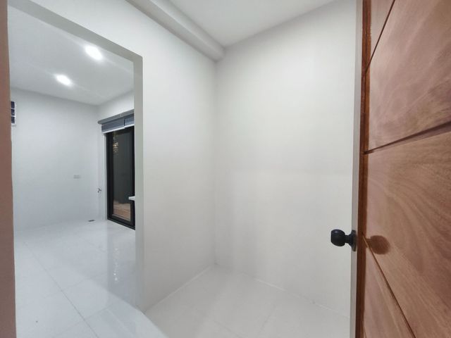 place photo 53