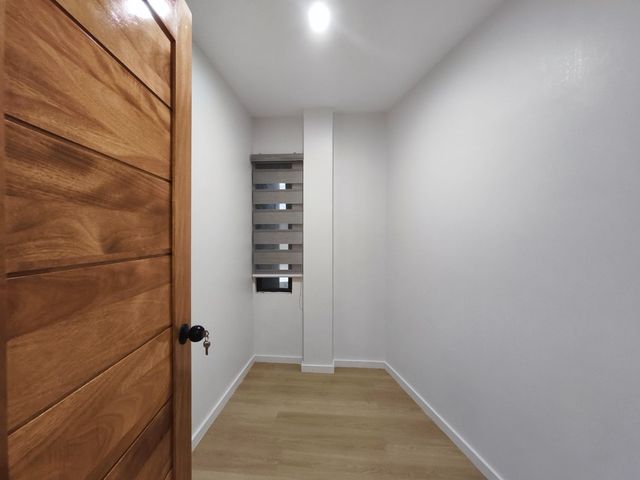 place photo 64