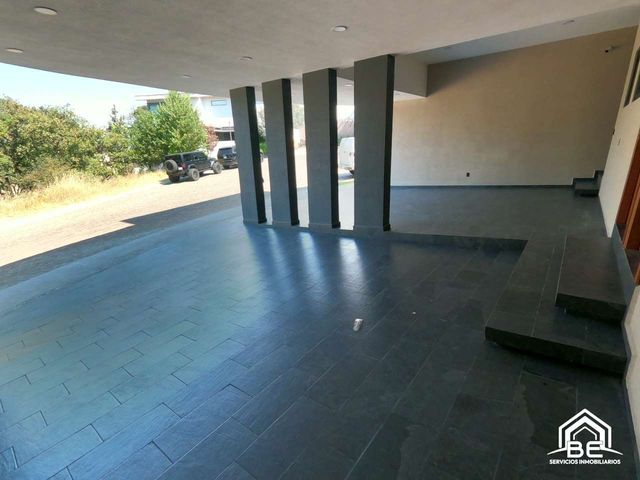 place photo 49