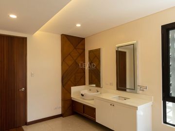 place photo 79