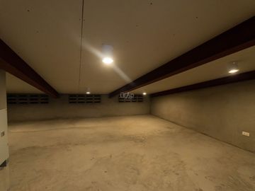 place photo 99