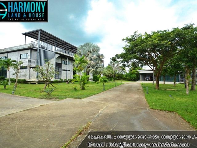place photo 47