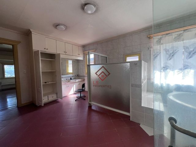 place photo 50