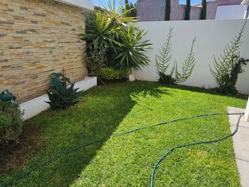 place photo 25