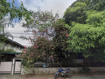 Diliman 600-sqm Property For Sale near QC Circle/Kalayaan area