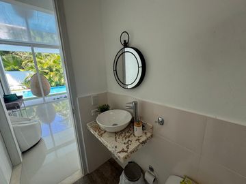 place photo 32