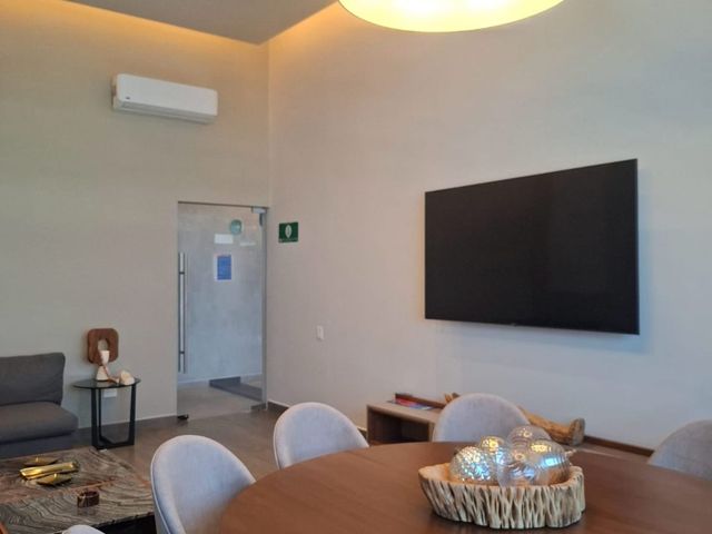 place photo 110