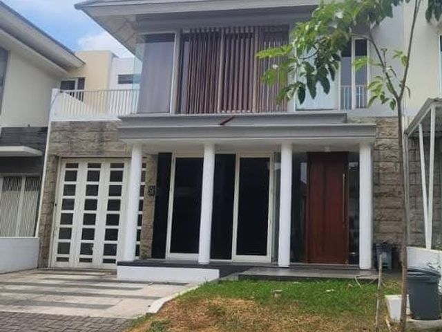 JUAL DAN SEWAKAN RUMAH MINIIMALIS  DI GREENLAKE CITRALAND SURABAYA