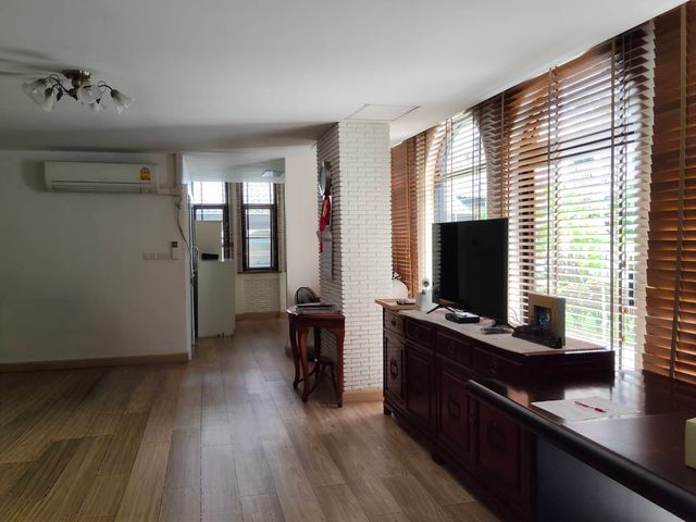 place photo 42