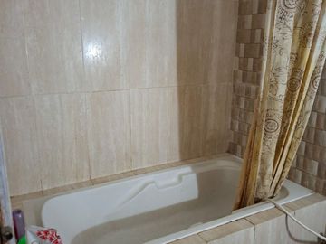 Pondok Kacang Barat, Tangerang Selatan, Banten, Indonesia