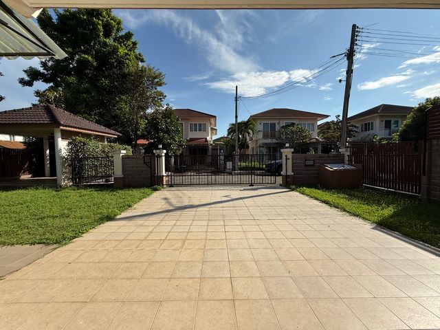 place photo 31