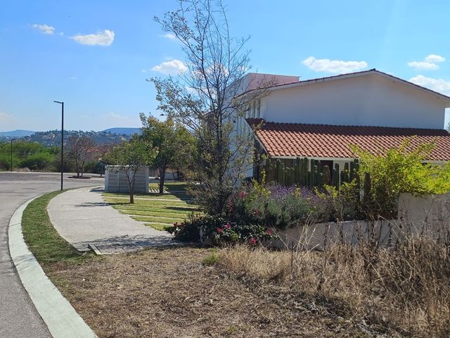 place photo 56
