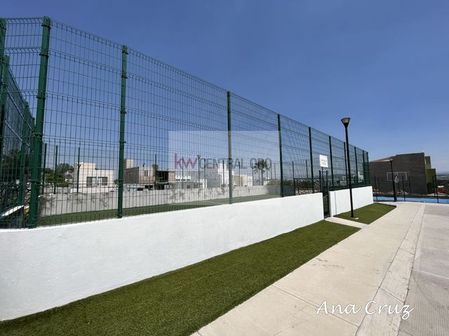 place photo 66