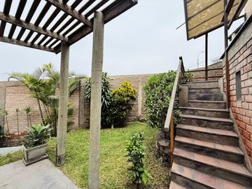 place photo 34
