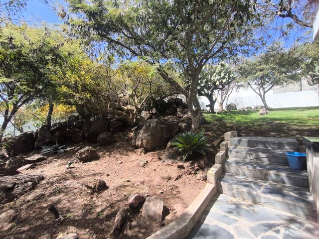 place photo 52