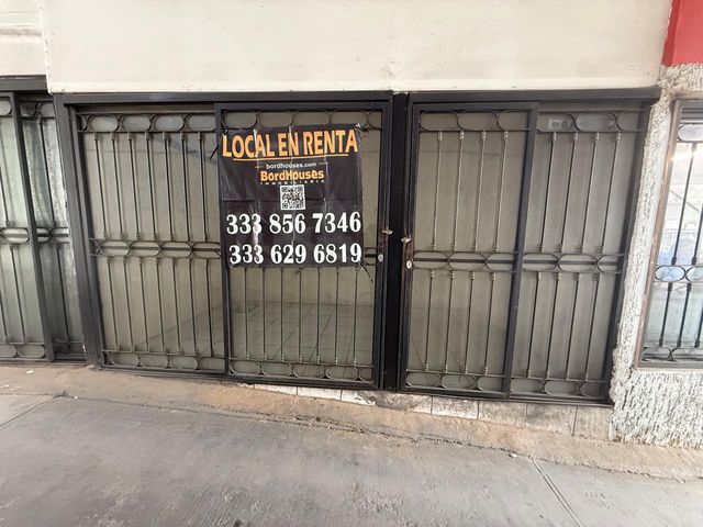 LOCAL EN RENTA ZONA CENTRO