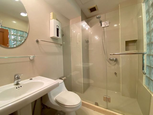 place photo 46