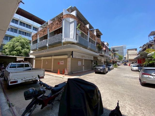 place photo 85