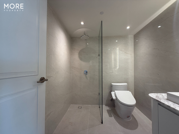 place photo 75