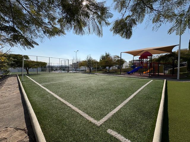 place photo 43