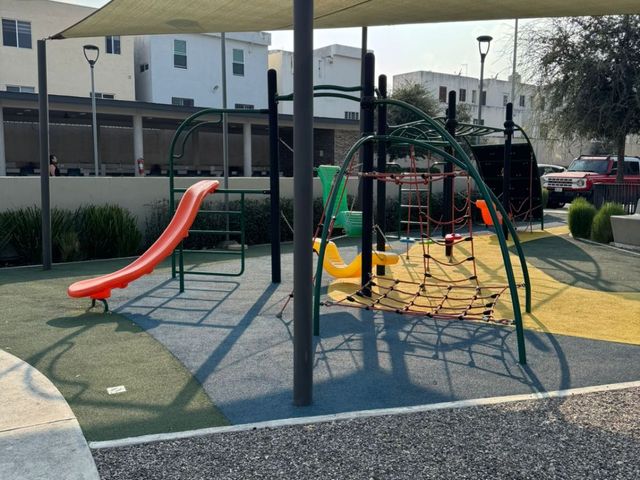 place photo 40