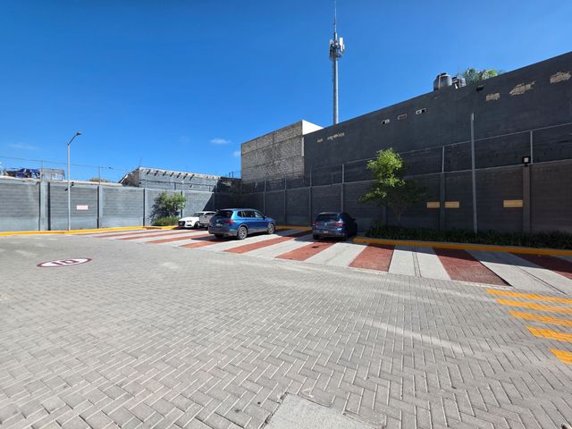 place photo 18