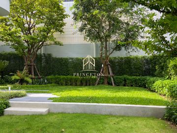 place photo 48